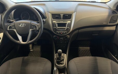 Hyundai Solaris II рестайлинг, 2016 год, 1 146 000 рублей, 8 фотография