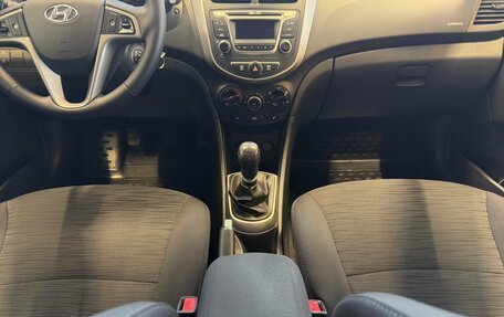 Hyundai Solaris II рестайлинг, 2016 год, 1 146 000 рублей, 13 фотография