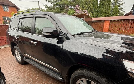 Toyota Land Cruiser 200, 2017 год, 6 500 000 рублей, 3 фотография
