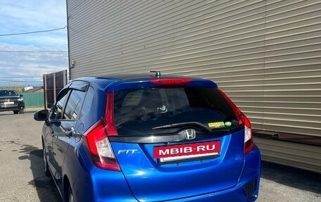 Honda Fit III, 2013 год, 850 000 рублей, 3 фотография