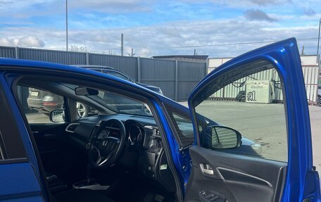 Honda Fit III, 2013 год, 850 000 рублей, 16 фотография
