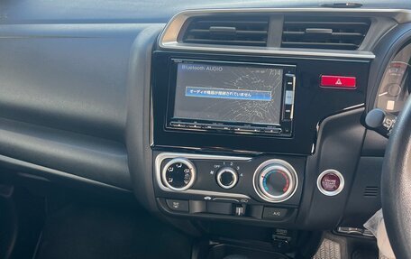 Honda Fit III, 2013 год, 850 000 рублей, 14 фотография