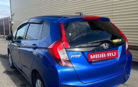 Honda Fit III, 2013 год, 850 000 рублей, 9 фотография