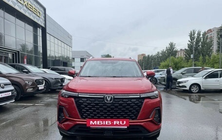 Changan CS35 Plus, 2023 год, 1 780 000 рублей, 2 фотография