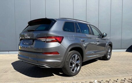 Skoda Kodiaq I, 2022 год, 2 300 000 рублей, 3 фотография