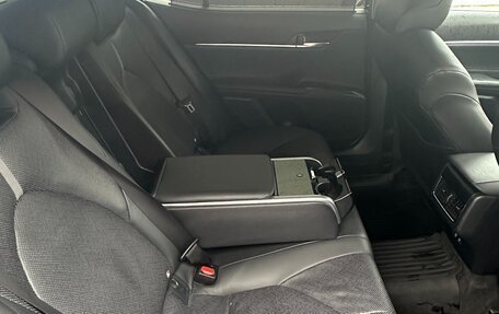 Toyota Camry, 2021 год, 3 200 000 рублей, 12 фотография