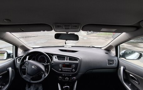 KIA cee'd III, 2012 год, 999 999 рублей, 11 фотография