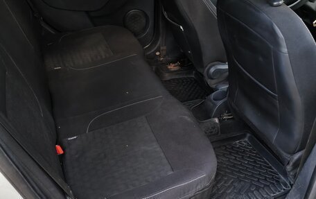 Renault Logan II, 2015 год, 645 000 рублей, 12 фотография