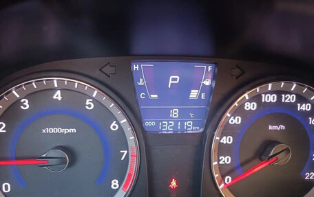 Hyundai Solaris II рестайлинг, 2012 год, 840 000 рублей, 2 фотография