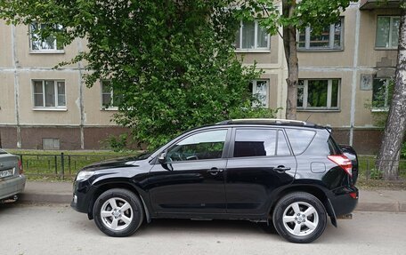 Toyota RAV4, 2011 год, 1 200 000 рублей, 2 фотография