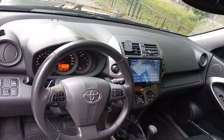Toyota RAV4, 2011 год, 1 200 000 рублей, 6 фотография