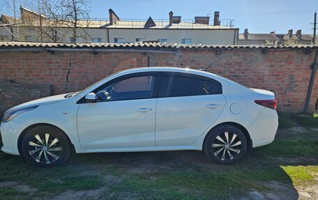KIA Rio IV, 2019 год, 1 300 000 рублей, 27 фотография