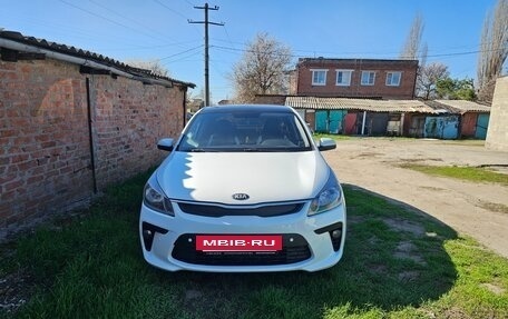 KIA Rio IV, 2019 год, 1 300 000 рублей, 24 фотография