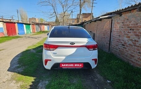 KIA Rio IV, 2019 год, 1 300 000 рублей, 25 фотография