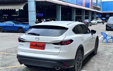 Mazda CX-4, 2021 год, 1 730 000 рублей, 3 фотография