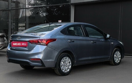 Hyundai Solaris II рестайлинг, 2018 год, 1 000 000 рублей, 4 фотография