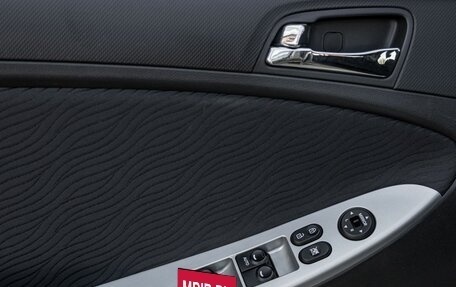 Hyundai Solaris II рестайлинг, 2013 год, 711 000 рублей, 9 фотография