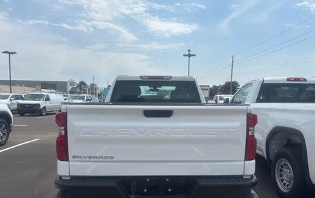 Chevrolet Silverado, 2022 год, 7 648 400 рублей, 4 фотография