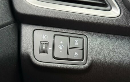 Hyundai Solaris II рестайлинг, 2017 год, 1 349 000 рублей, 24 фотография