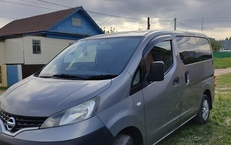 Nissan NV200, 2015 год, 1 200 000 рублей, 1 фотография