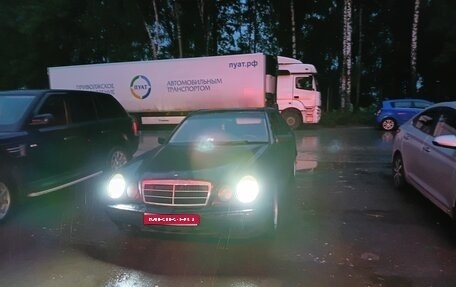 Mercedes-Benz E-Класс, 1999 год, 265 000 рублей, 1 фотография