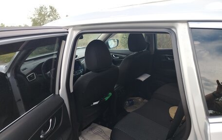 Nissan X-Trail, 2017 год, 2 150 000 рублей, 7 фотография