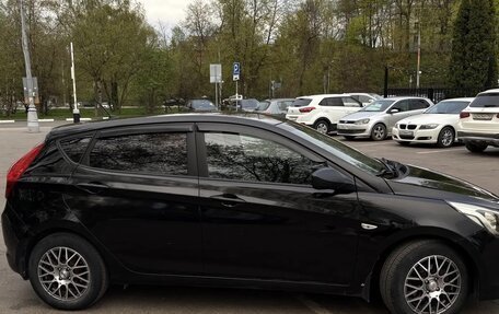 Hyundai Solaris II рестайлинг, 2014 год, 990 000 рублей, 9 фотография