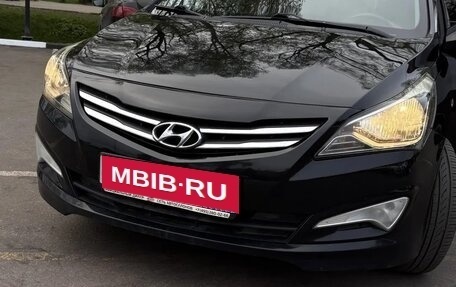 Hyundai Solaris II рестайлинг, 2014 год, 990 000 рублей, 2 фотография