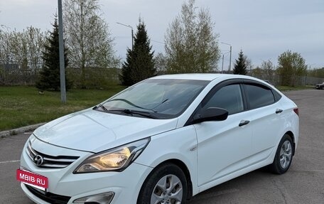 Hyundai Solaris II рестайлинг, 2014 год, 1 050 000 рублей, 4 фотография