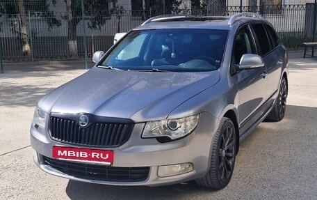 Skoda Superb III рестайлинг, 2012 год, 1 650 000 рублей, 2 фотография
