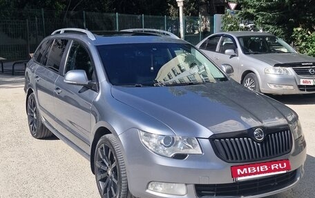 Skoda Superb III рестайлинг, 2012 год, 1 650 000 рублей, 3 фотография