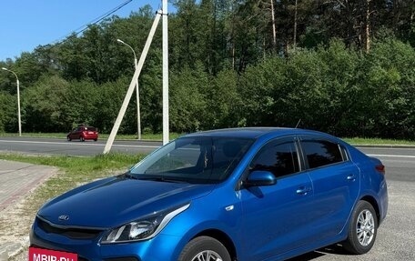 KIA Rio IV, 2018 год, 1 340 000 рублей, 2 фотография