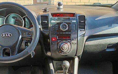 KIA Venga I, 2011 год, 750 000 рублей, 4 фотография