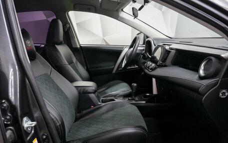 Toyota RAV4, 2015 год, 2 150 000 рублей, 6 фотография