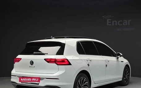 Volkswagen Golf VIII, 2022 год, 1 970 013 рублей, 3 фотография