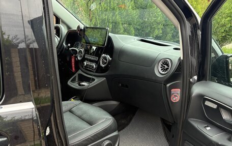 Mercedes-Benz Vito, 2016 год, 3 650 000 рублей, 3 фотография