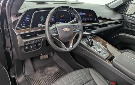 Cadillac Escalade V, 2024 год, 13 075 000 рублей, 8 фотография