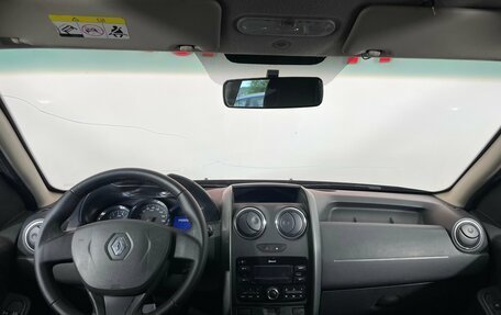 Renault Duster I рестайлинг, 2017 год, 1 360 000 рублей, 9 фотография