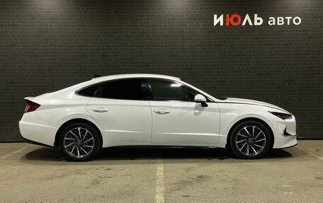 Hyundai Sonata VIII, 2022 год, 2 550 000 рублей, 4 фотография