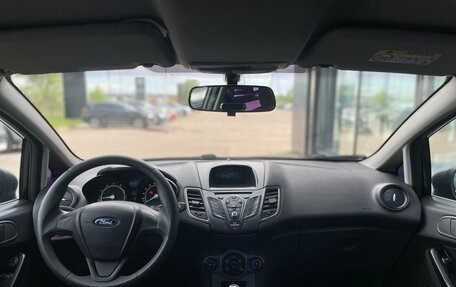 Ford Fiesta, 2015 год, 700 000 рублей, 9 фотография
