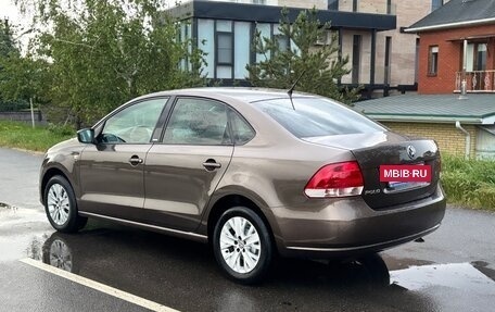 Volkswagen Polo VI (EU Market), 2014 год, 950 000 рублей, 2 фотография