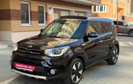 KIA Soul II рестайлинг, 2018 год, 1 750 000 рублей, 4 фотография