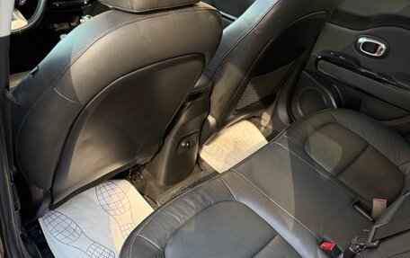 KIA Soul II рестайлинг, 2018 год, 1 750 000 рублей, 19 фотография