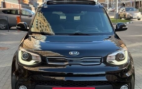 KIA Soul II рестайлинг, 2018 год, 1 750 000 рублей, 26 фотография