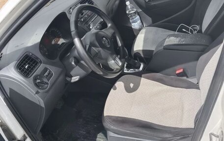 Volkswagen Polo VI (EU Market), 2011 год, 650 000 рублей, 5 фотография