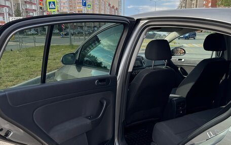 Volkswagen Golf Plus II, 2011 год, 780 000 рублей, 16 фотография