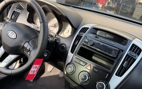 KIA cee'd I рестайлинг, 2010 год, 490 000 рублей, 10 фотография