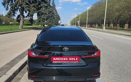 Toyota Camry, 2024 год, 3 750 000 рублей, 5 фотография