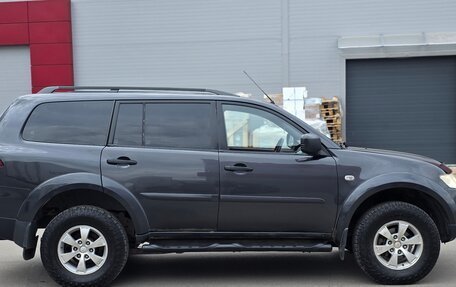Mitsubishi Pajero Sport II рестайлинг, 2012 год, 1 150 000 рублей, 8 фотография