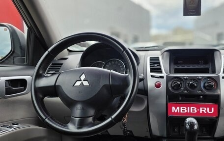 Mitsubishi Pajero Sport II рестайлинг, 2012 год, 1 150 000 рублей, 10 фотография